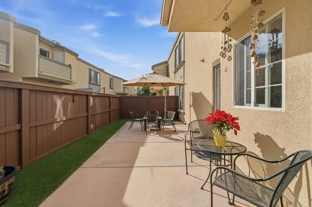 $549,900 | 5402 Balboa Arms Drive, Unit 314, San Diego, CA 92117