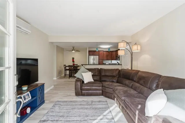 $549,900 | 5402 Balboa Arms Drive, Unit 314, San Diego, CA 92117