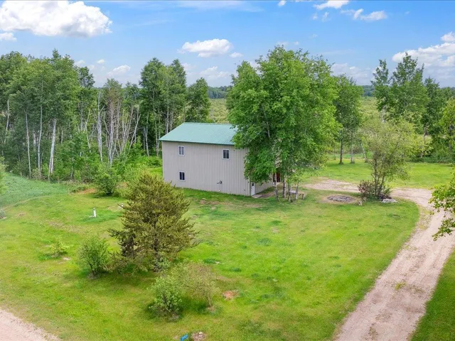 $299,999 | 25935 310th Street, Sebeka, MN 56477