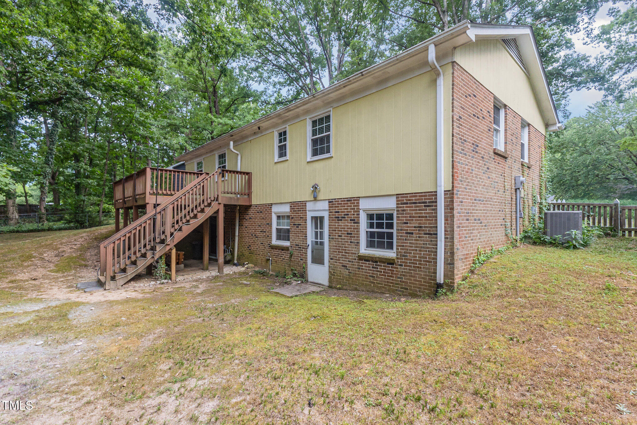 5616 Rangeley Drive Raleigh, NC 27609 - Photo 32 of 34 036_file_69