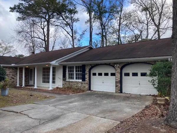 $2,500 | 1934 Ivy Hall Road, Charleston, SC 29407