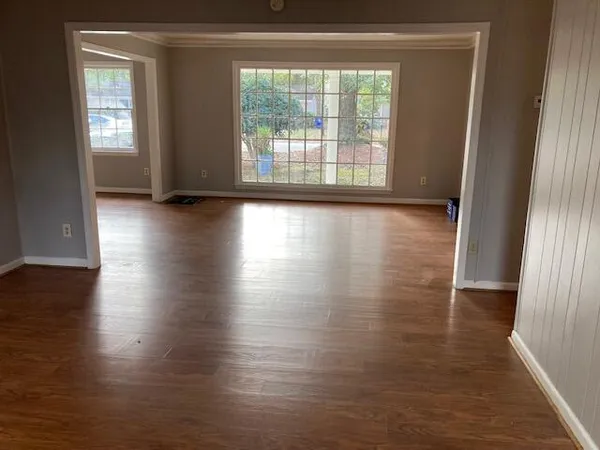 $2,500 | 1934 Ivy Hall Road, Charleston, SC 29407