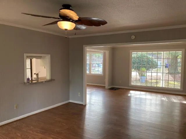 $2,500 | 1934 Ivy Hall Road, Charleston, SC 29407