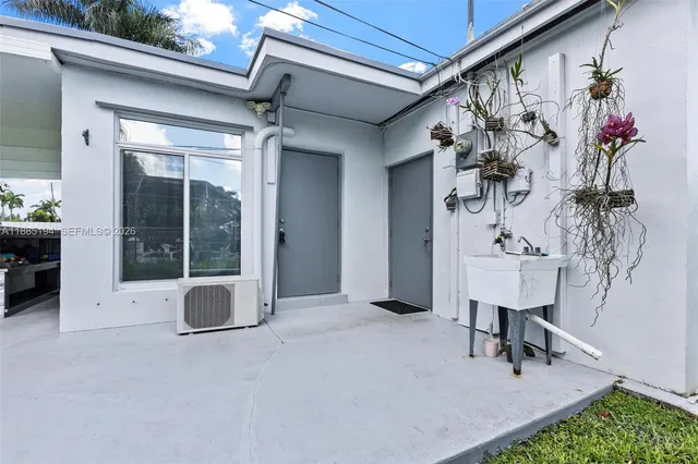 $619,000 | 53 Northwest 19th Street, Homestead, FL 33030