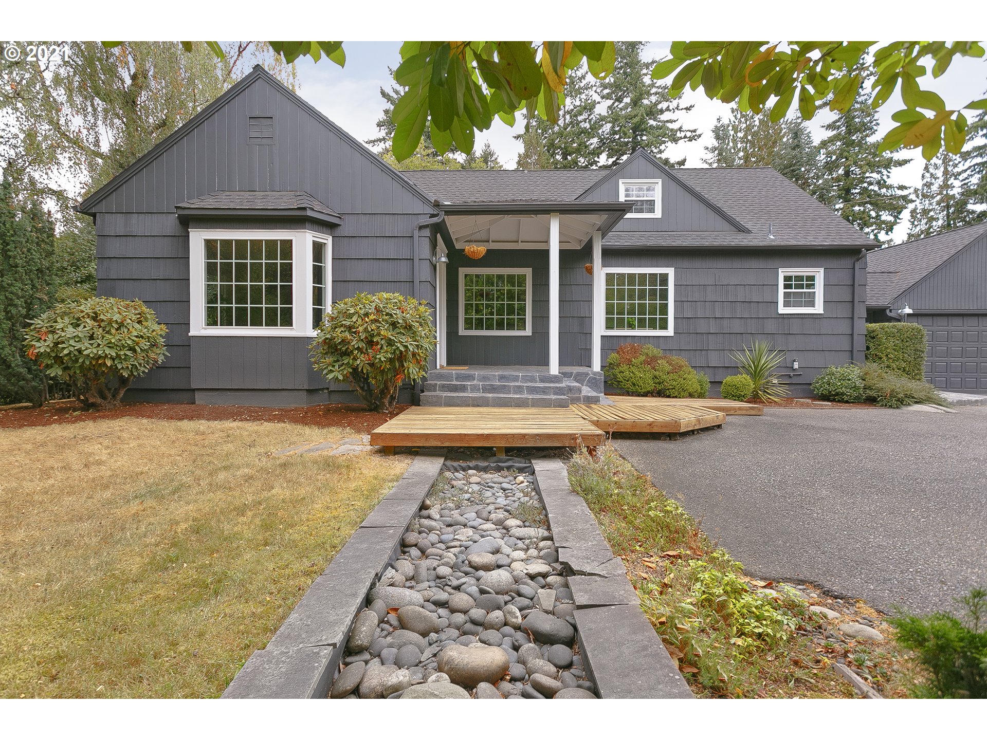 10475 Northwest Cornell Road Portland, OR 97229 - Photo 2 of 32 Gallery Image 2