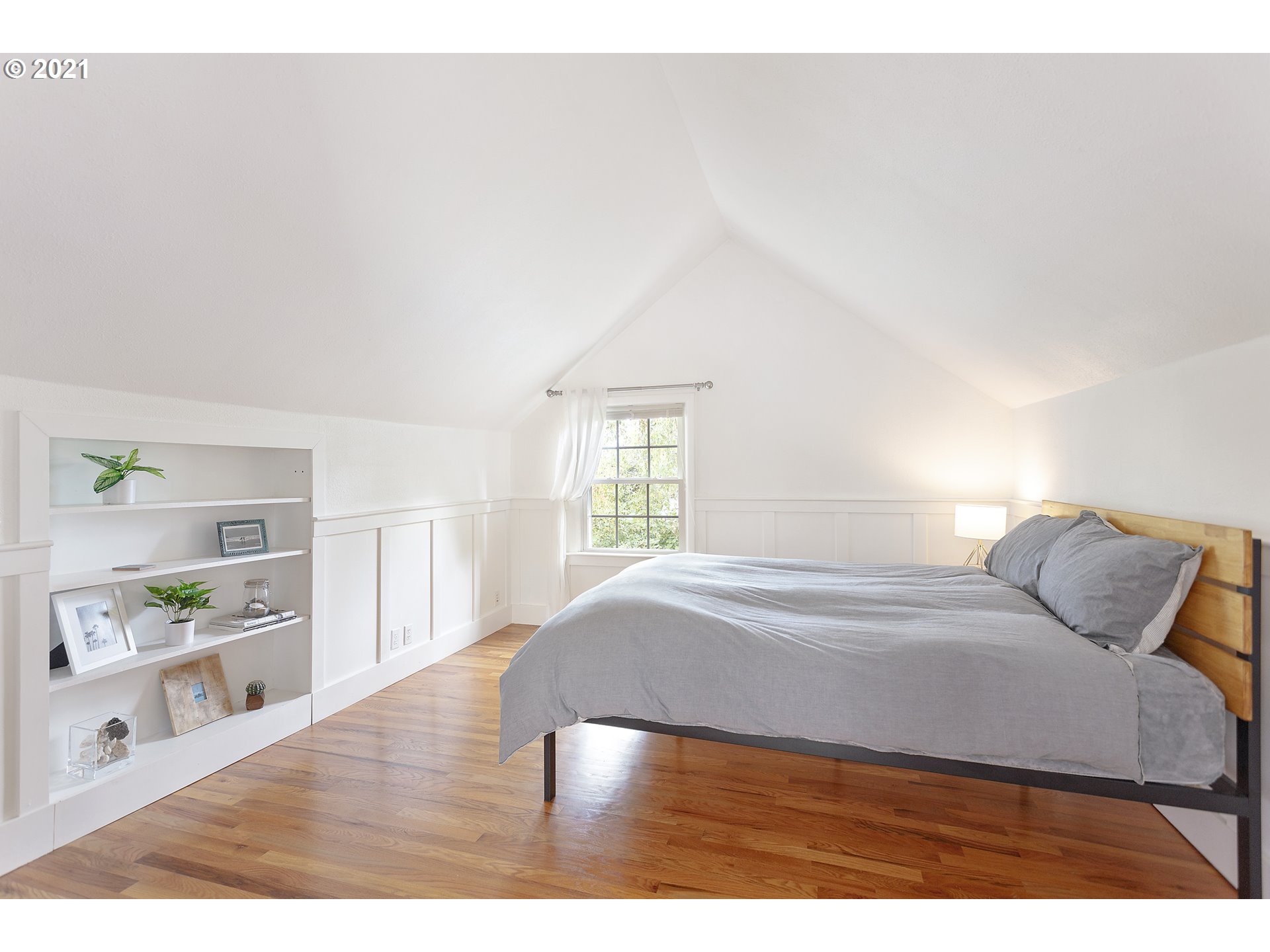 10475 Northwest Cornell Road Portland, OR 97229 - Photo 19 of 32 Gallery Image 19