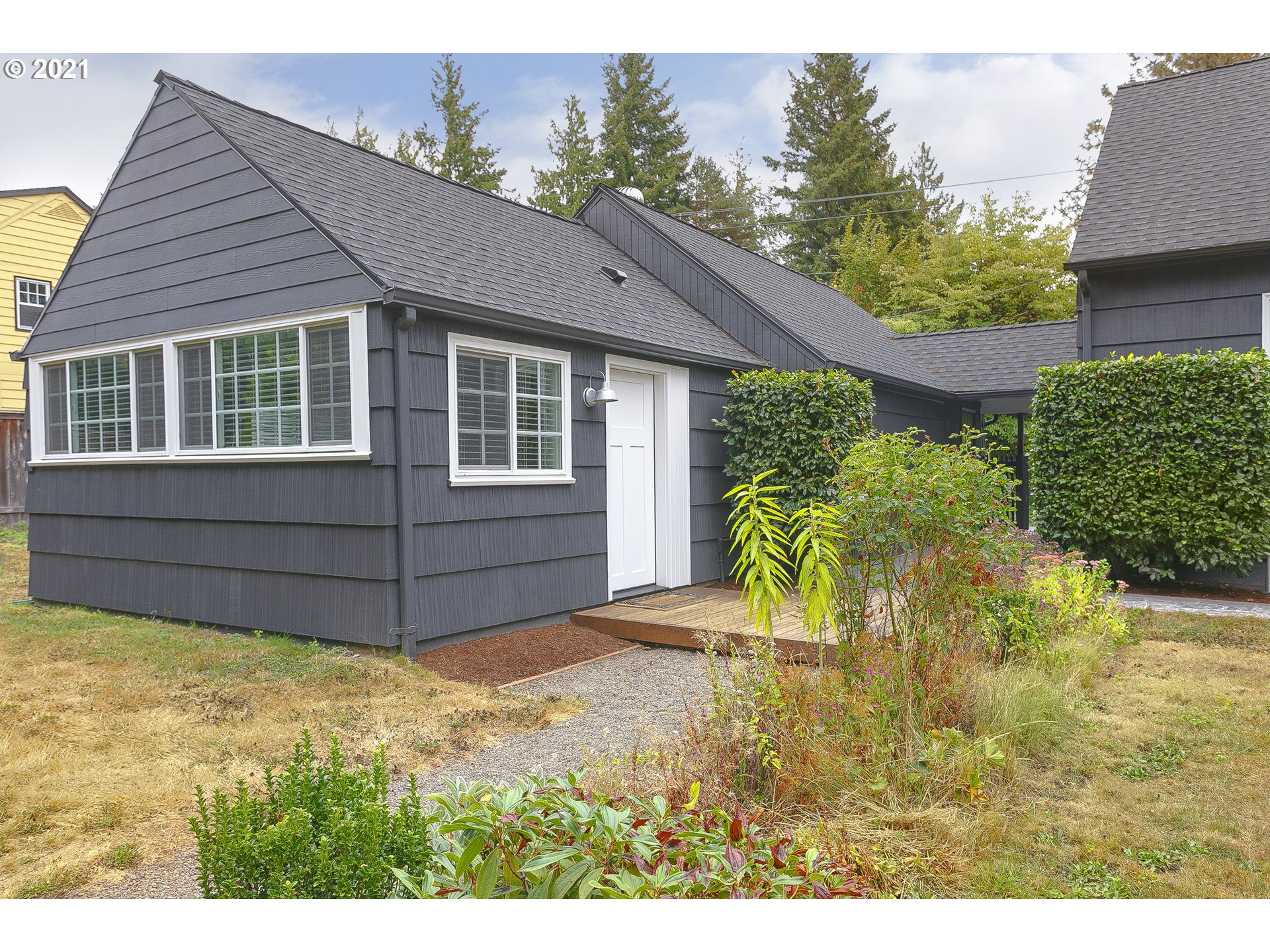 10475 Northwest Cornell Road Portland, OR 97229 - Photo 26 of 32 Gallery Image 26
