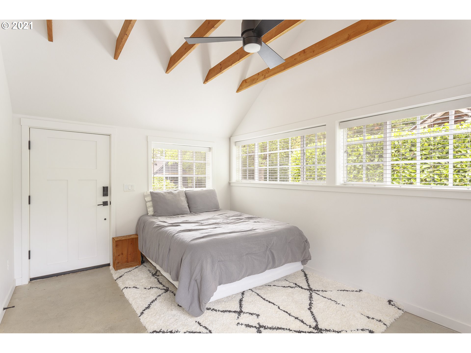 10475 Northwest Cornell Road Portland, OR 97229 - Photo 27 of 32 Gallery Image 27