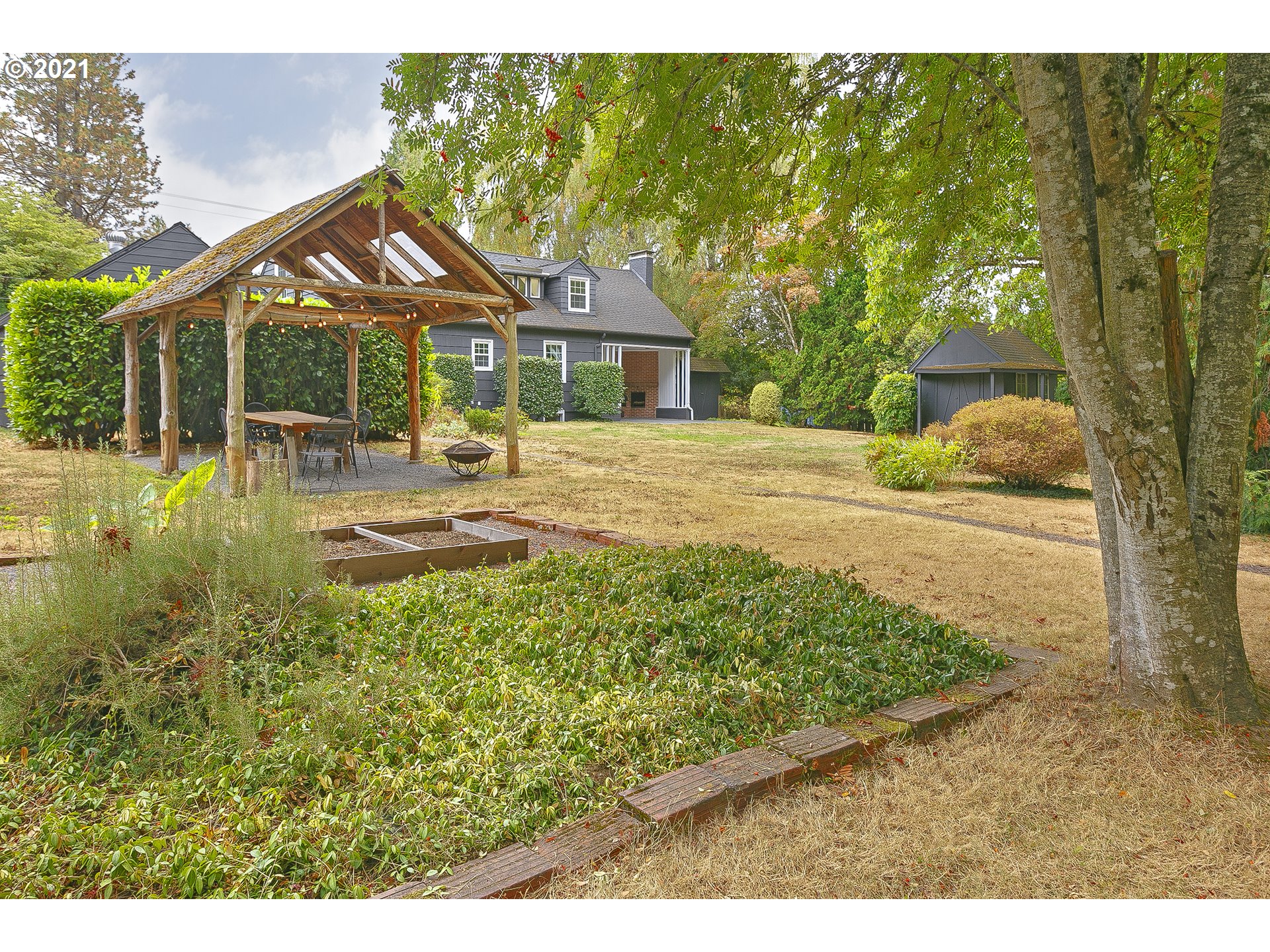 10475 Northwest Cornell Road Portland, OR 97229 - Photo 31 of 32 Gallery Image 31