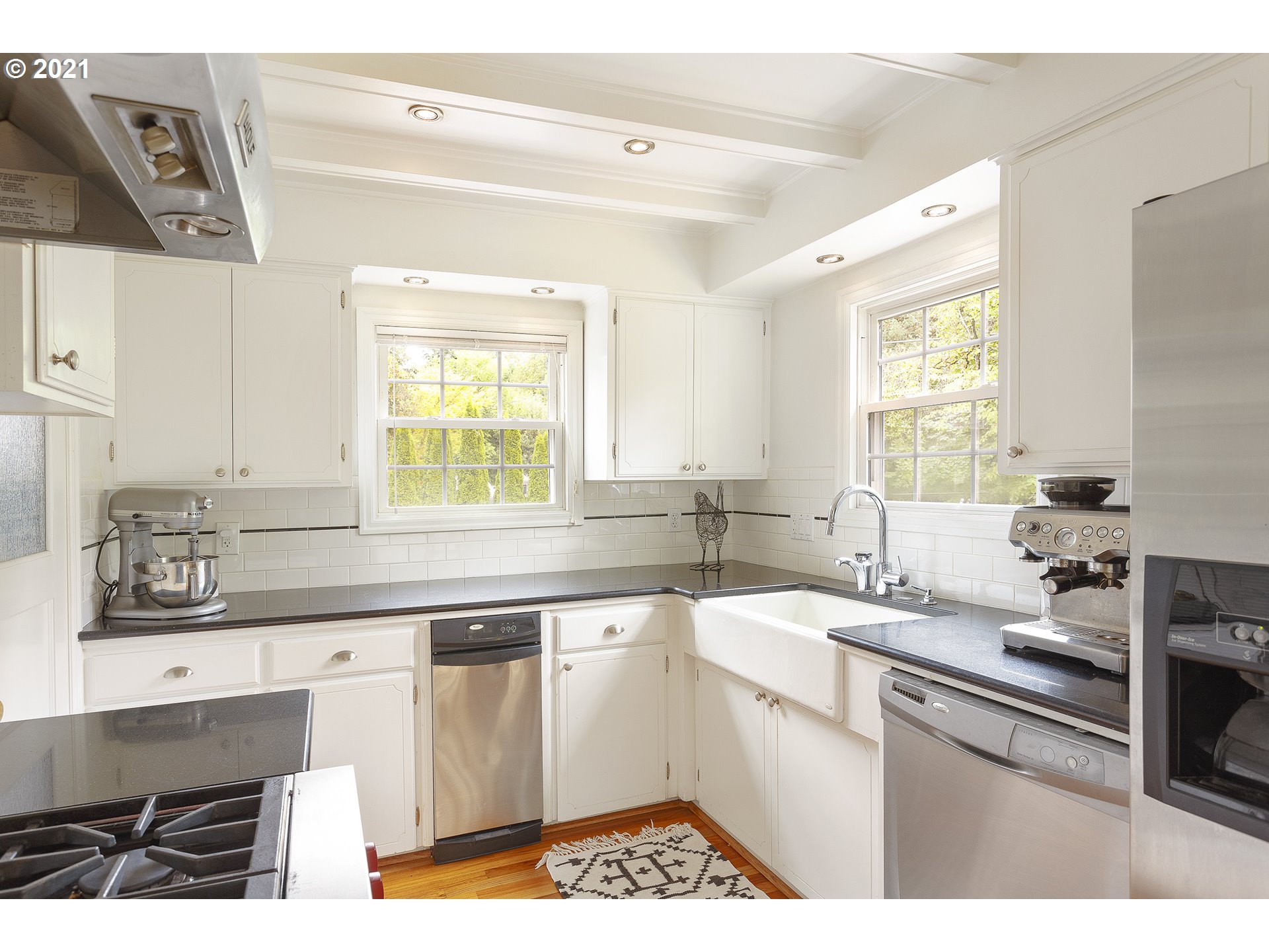 10475 Northwest Cornell Road Portland, OR 97229 - Photo 10 of 32 Gallery Image 10