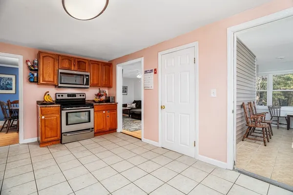 $378,000 | 394 Front Street, Winchendon, MA 01475