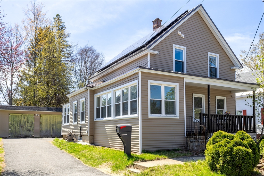 394 Front Street Winchendon, MA 01475 - Photo 2 of 31