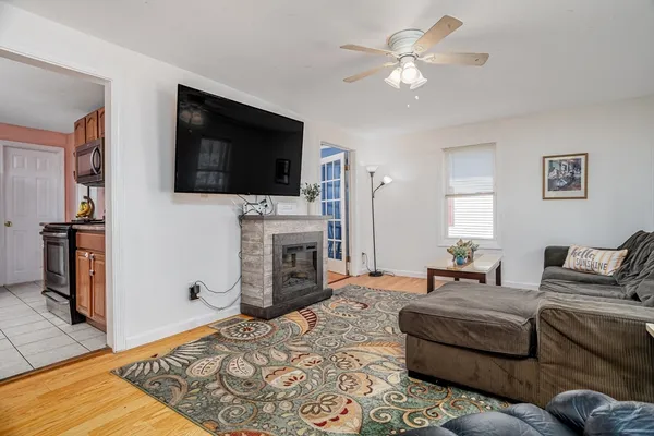 $378,000 | 394 Front Street, Winchendon, MA 01475