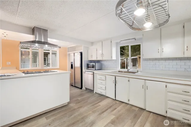 $120,000 | 10515 Woodinville Drive, Unit 76, Bothell, WA 98011