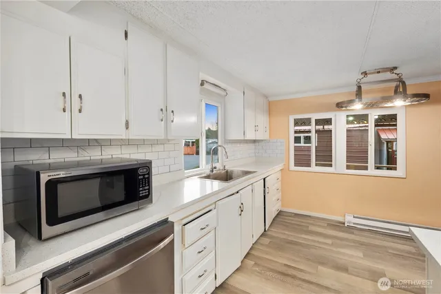 $120,000 | 10515 Woodinville Drive, Unit 76, Bothell, WA 98011