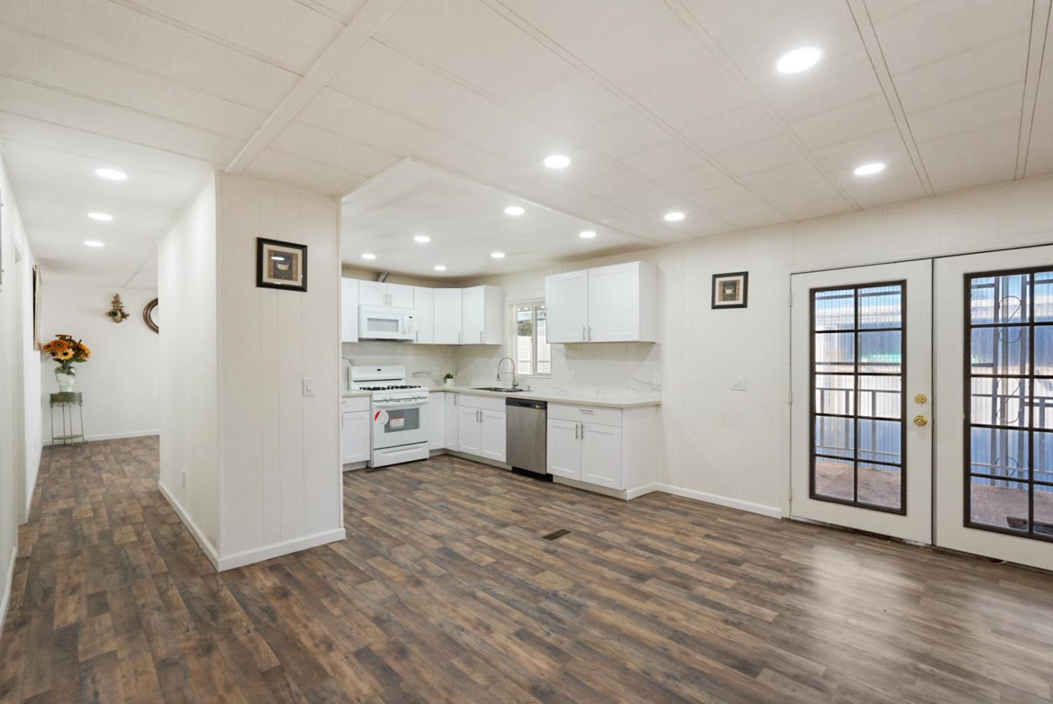 4837 Faith Home Road, Unit 3 Ceres, CA 95307 - Photo 10 of 38
