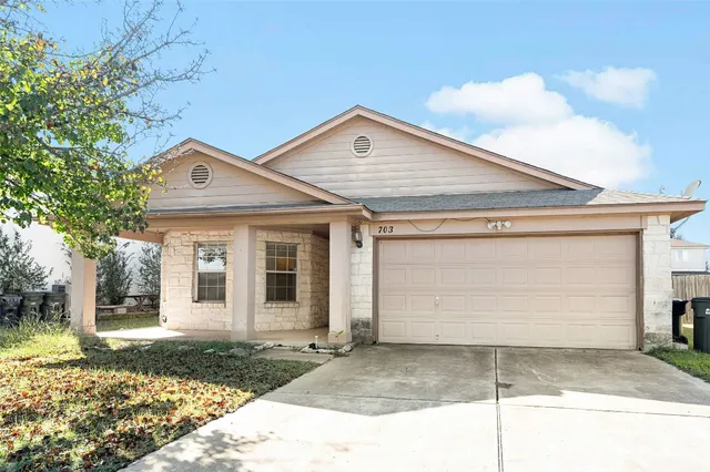 $1,700 | 703 Riverway Lane, Leander, TX 78641