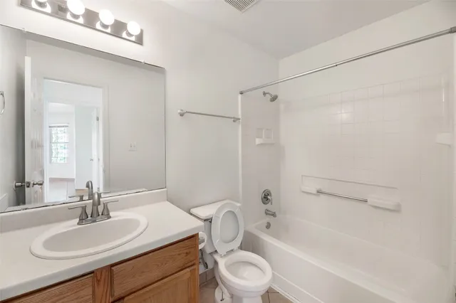 $1,700 | 703 Riverway Lane, Leander, TX 78641