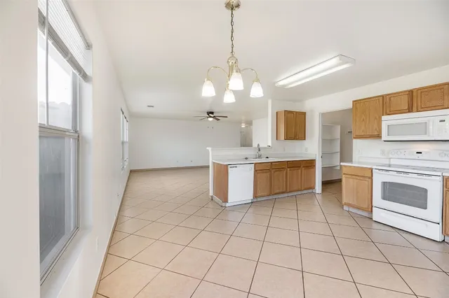 $1,700 | 703 Riverway Lane, Leander, TX 78641