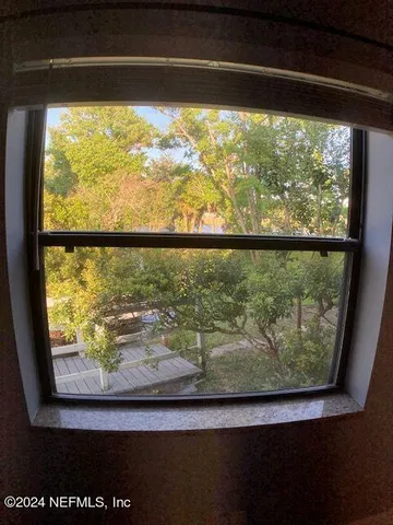 a view of an outdoor space