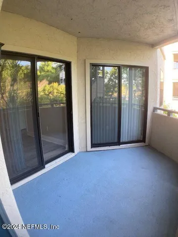 a view of a house with a big yard