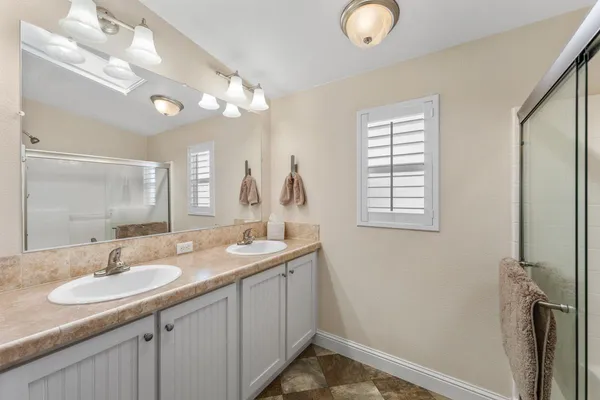 $380,000 | 128 Don Felipe, Ojai, CA 93023