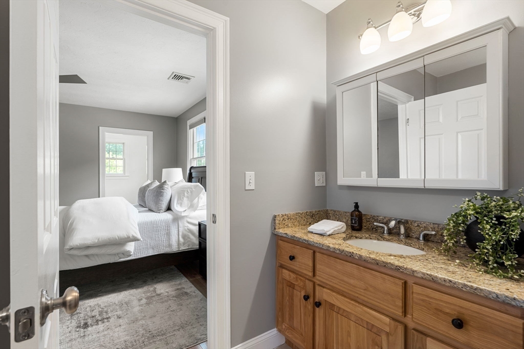 32-34 Autumn Ridge Road Berlin, MA 01503 - Photo 22 of 42 Gallery Image 22