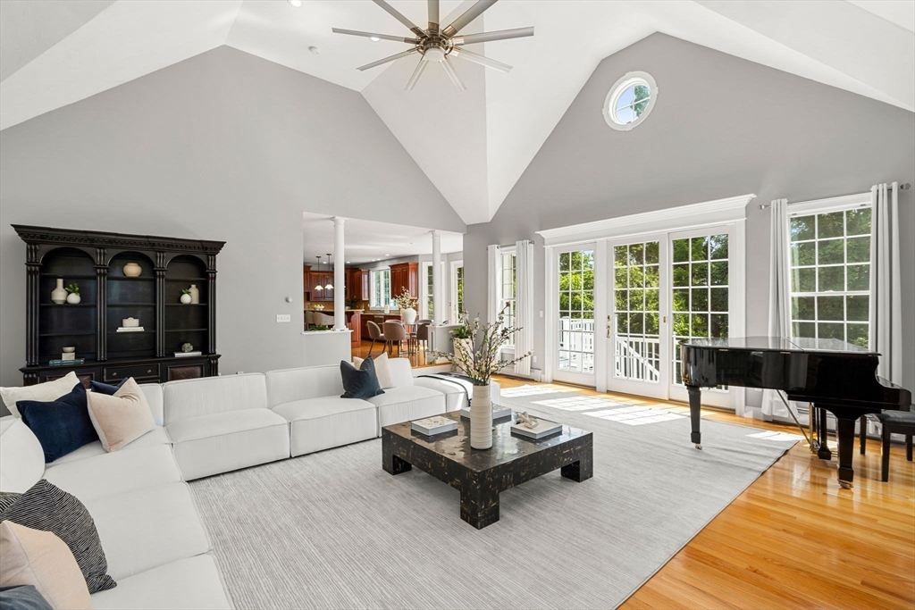 32-34 Autumn Ridge Road Berlin, MA 01503 - Photo 7 of 42 Gallery Image 7