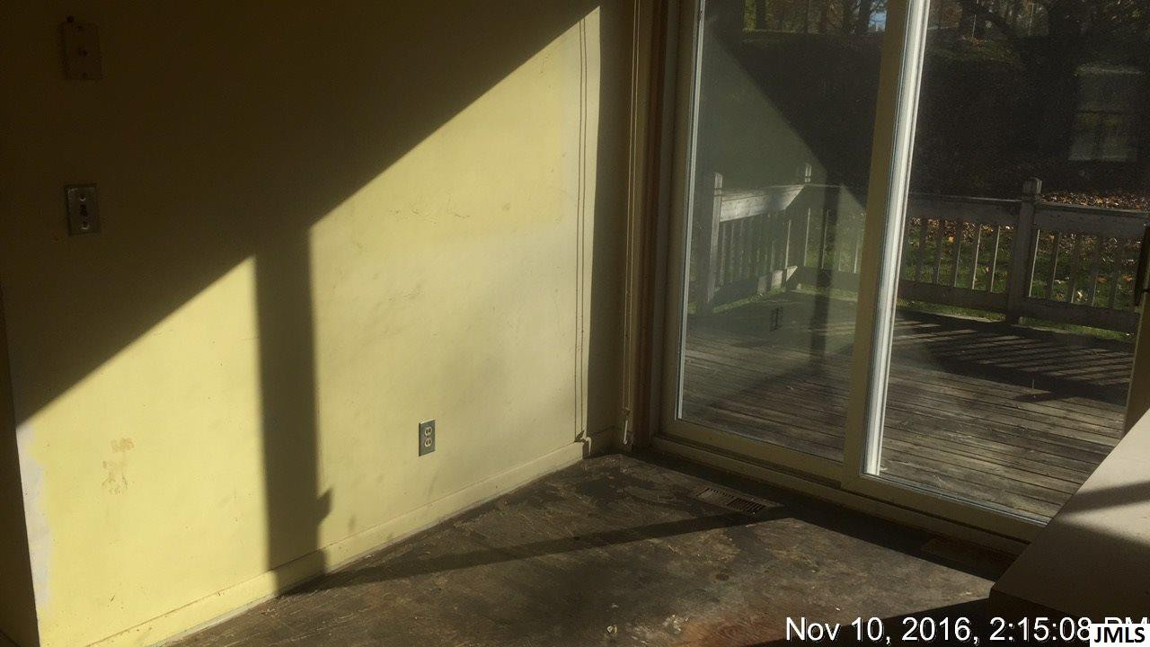 2933 McCain Road Jackson, MI 49203 - Photo 11 of 16 Photo 11