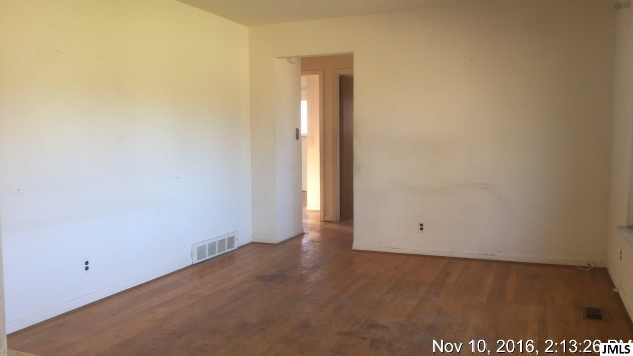 2933 McCain Road Jackson, MI 49203 - Photo 2 of 16 Photo 2