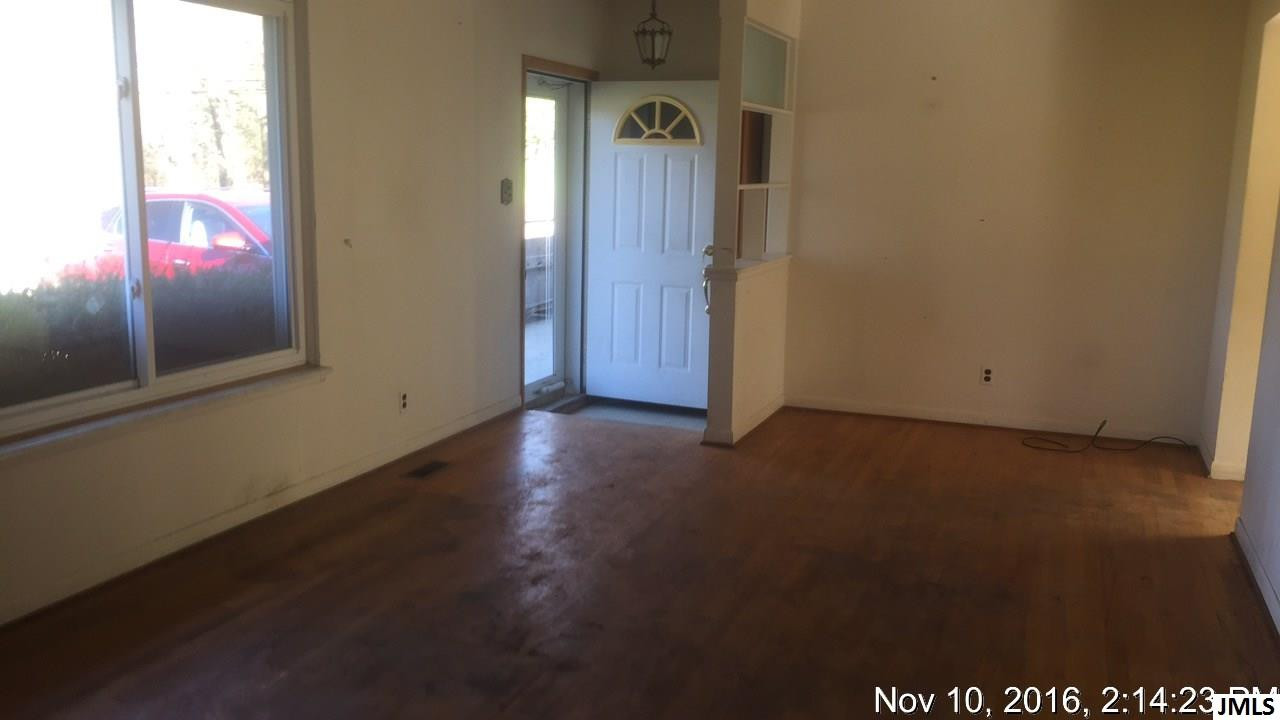 2933 McCain Road Jackson, MI 49203 - Photo 7 of 16 Photo 7