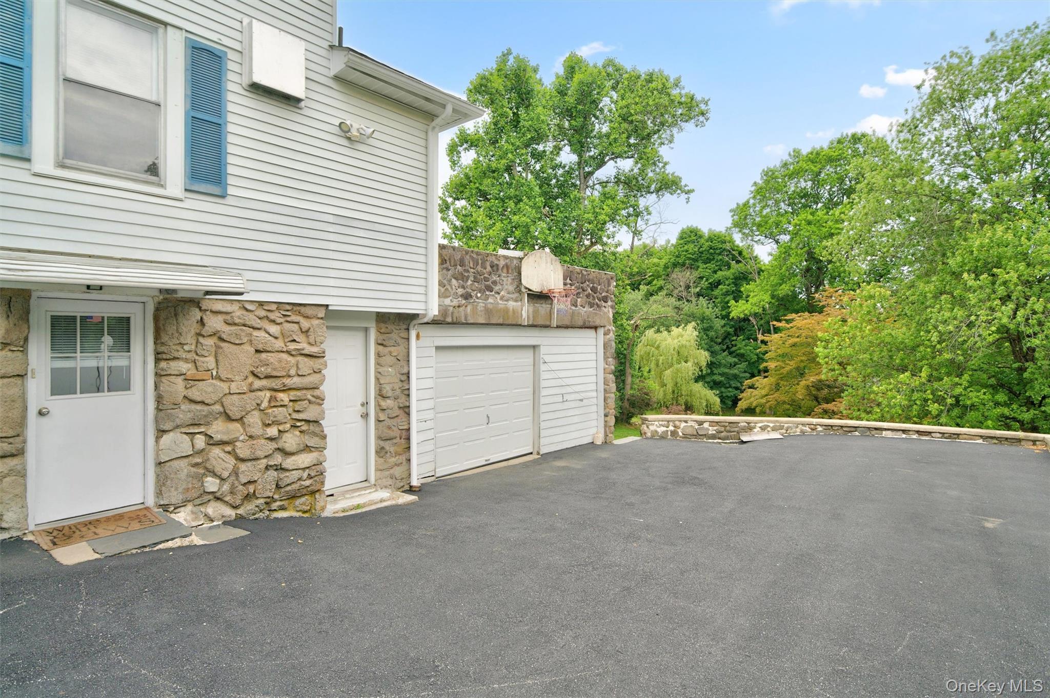 609 Stage Road Monroe, NY 10950 - Photo 43 of 49
