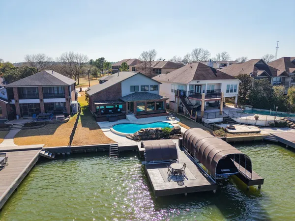$1,199,000 | 2 Villas Way Drive, Conroe, TX 77356