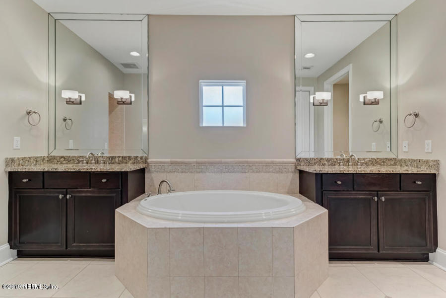 2362 Riverside Avenue Jacksonville, FL 32204 - Photo 16 of 35 master bathroom