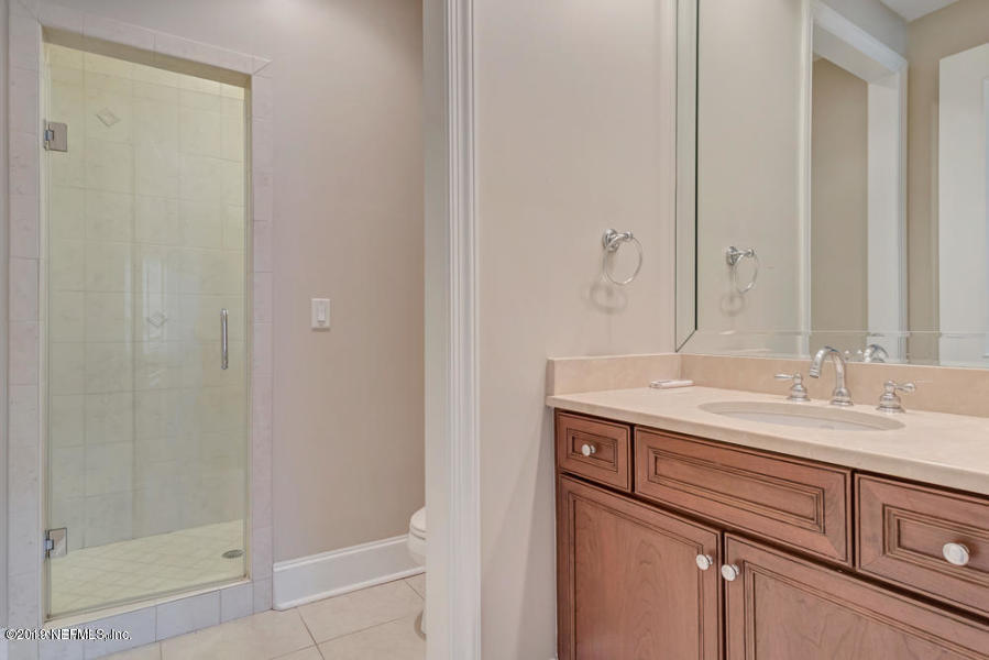 2362 Riverside Avenue Jacksonville, FL 32204 - Photo 24 of 35 Bath for Bedroom 3