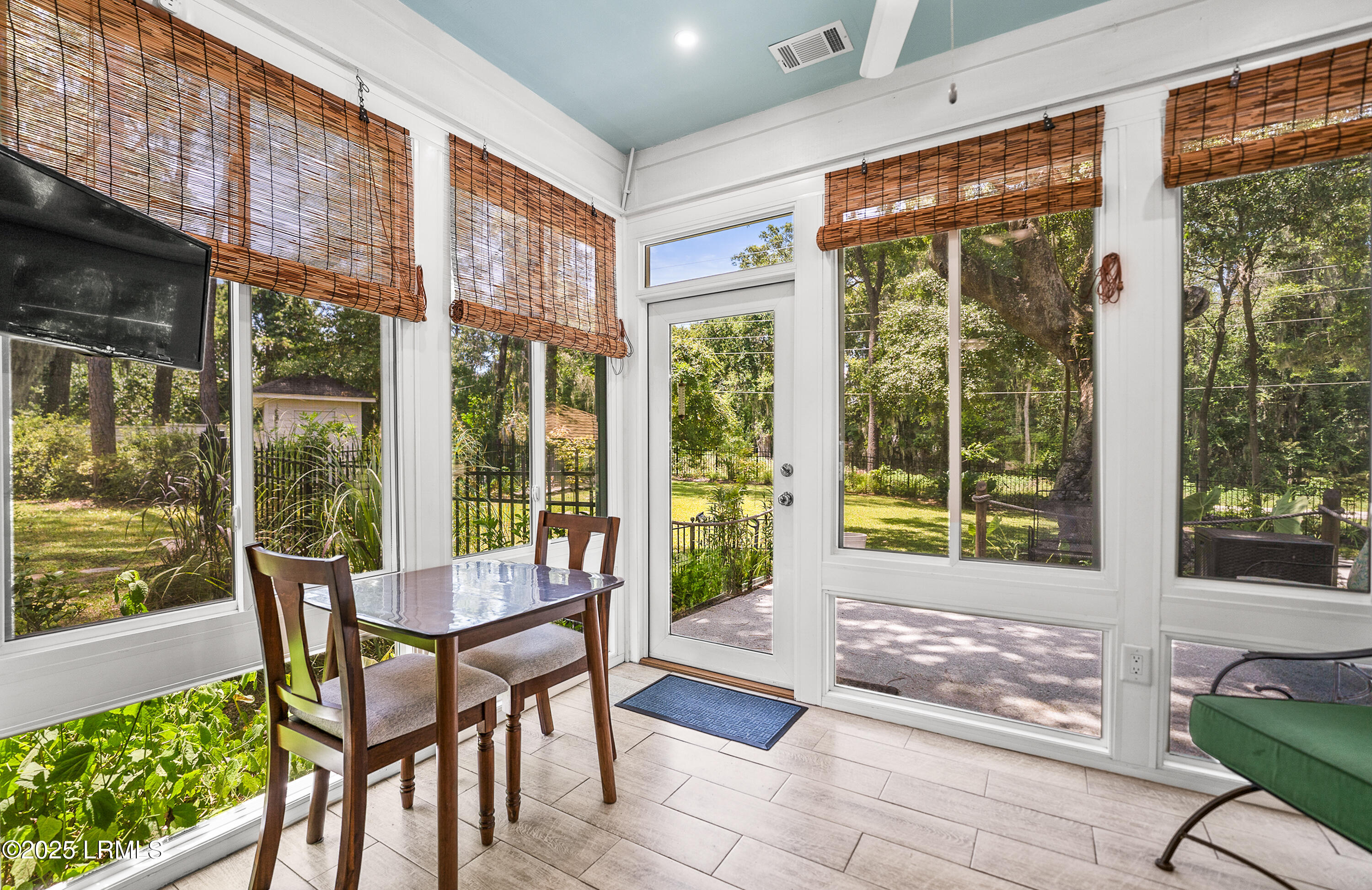 402 Joshua Court Beaufort, SC 29902 - Photo 18 of 45 13