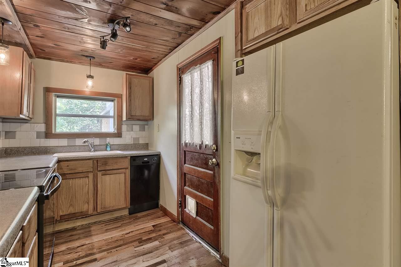 220 Buchanan Circle Pendleton, SC 29670 - Photo 8 of 36