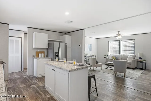 $239,750 | 156 Wallace Street, Interlachen, FL 32148