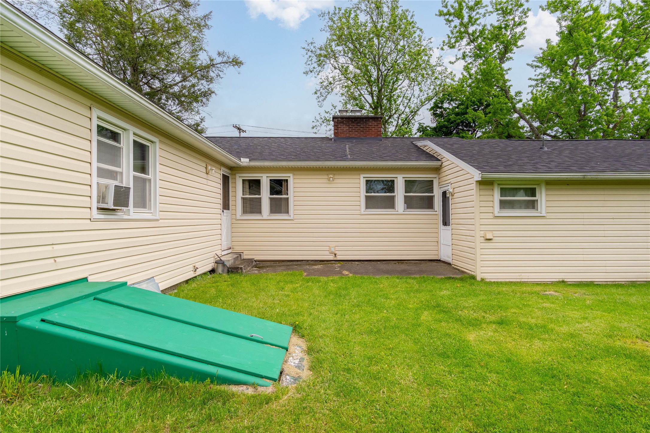 133 Vestal Road Vestal, NY 13850 - Photo 43 of 47 Gallery Image 43