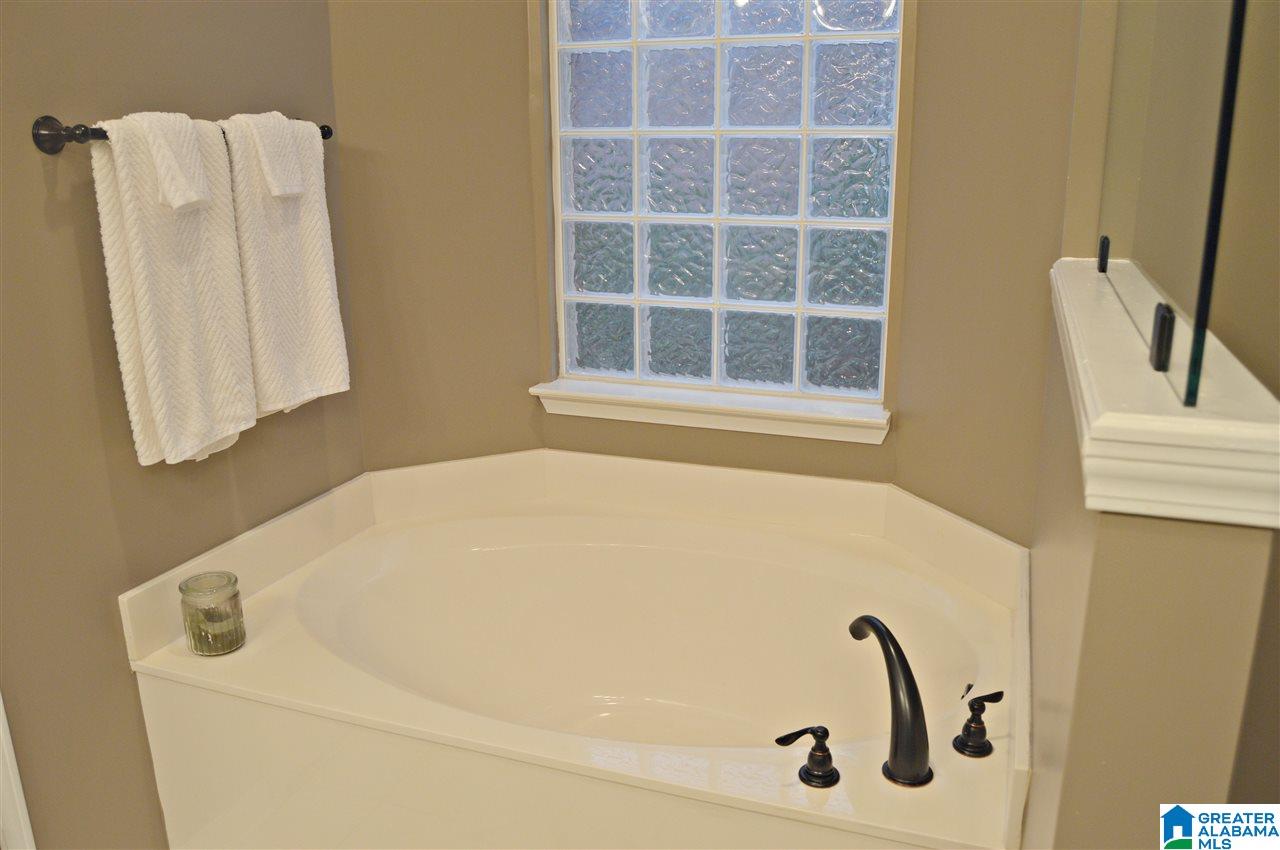 141 Victoria Lane Pleasant Grove, AL 35127 - Photo 14 of 20