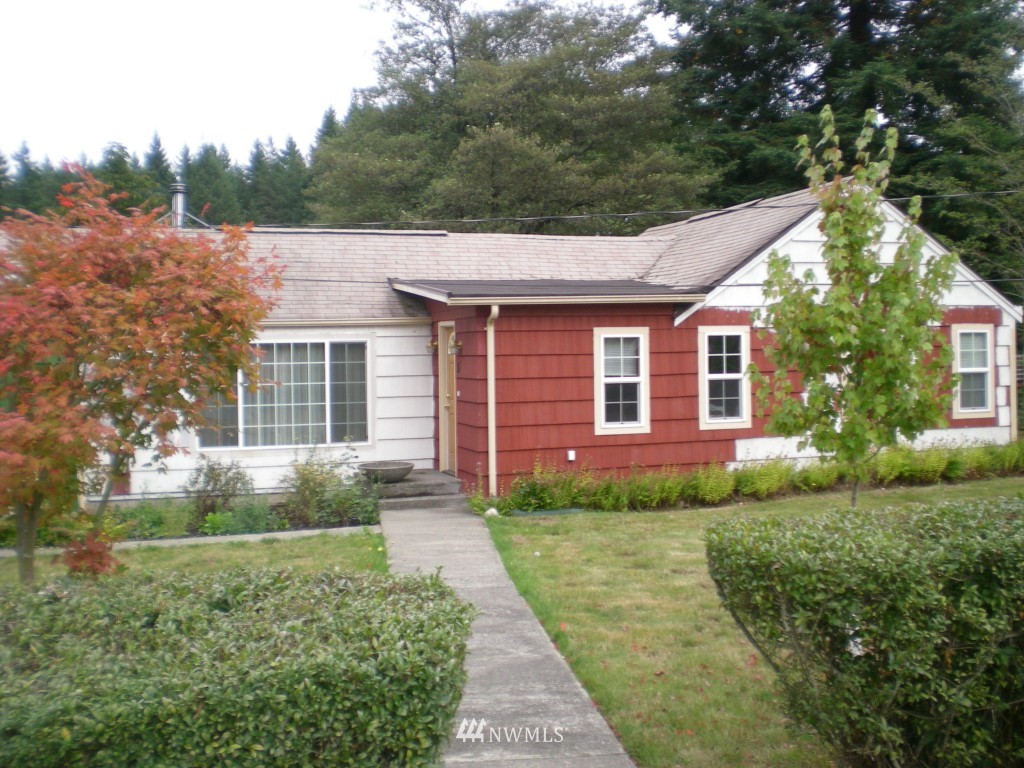 3955 Sunnyslope Road Southwest Port Orchard, WA 98367 - Photo 1 of 1 Gallery Image 1