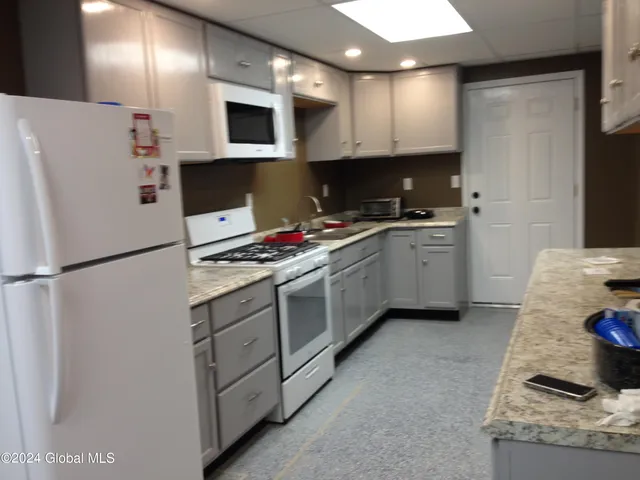 $425,000 | 336 Highway 29, Easton, NY 12834