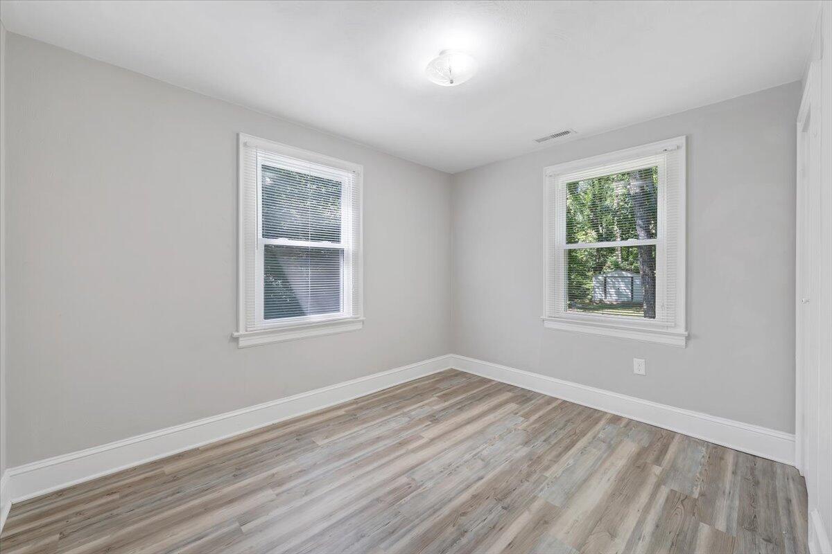 7701 Old Mill Road Roanoke, VA 24018 - Photo 17 of 29 17-MIB01859