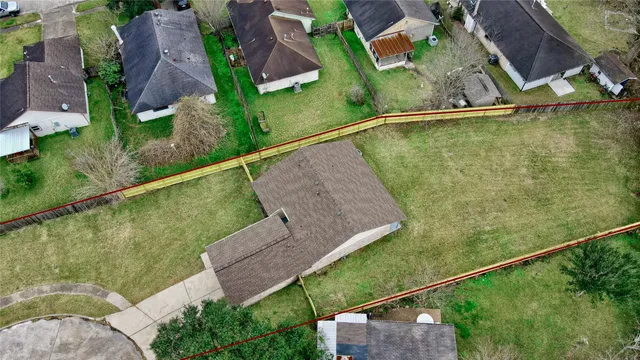 $1,950 | 13903 Tower Point Drive, Sugar Land, TX 77498