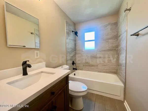 $1,700 | 1602 Forbes Street, Green Cove Springs, FL 32043