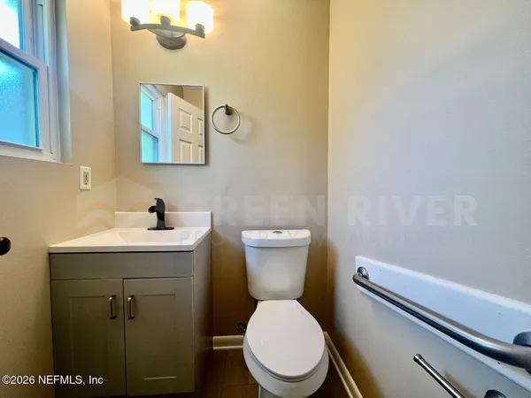 $1,700 | 1602 Forbes Street, Green Cove Springs, FL 32043