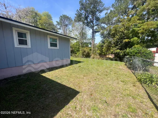 $1,700 | 1602 Forbes Street, Green Cove Springs, FL 32043