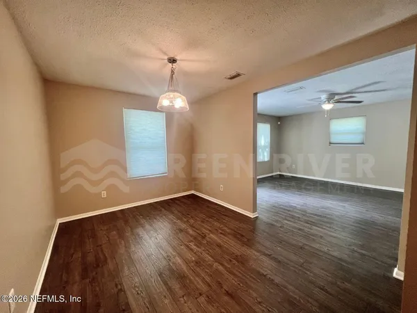 $1,700 | 1602 Forbes Street, Green Cove Springs, FL 32043