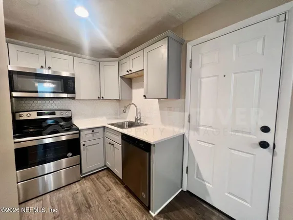 $1,700 | 1602 Forbes Street, Green Cove Springs, FL 32043