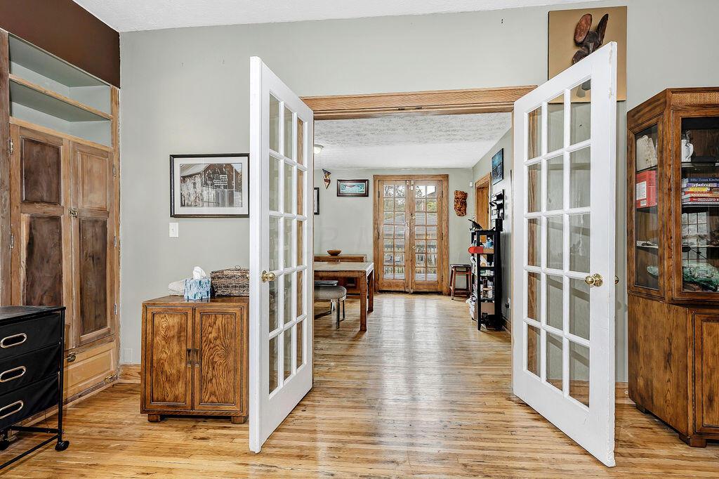 1459 Bryden Road Columbus, OH 43205 - Photo 8 of 29 Gallery Image 8